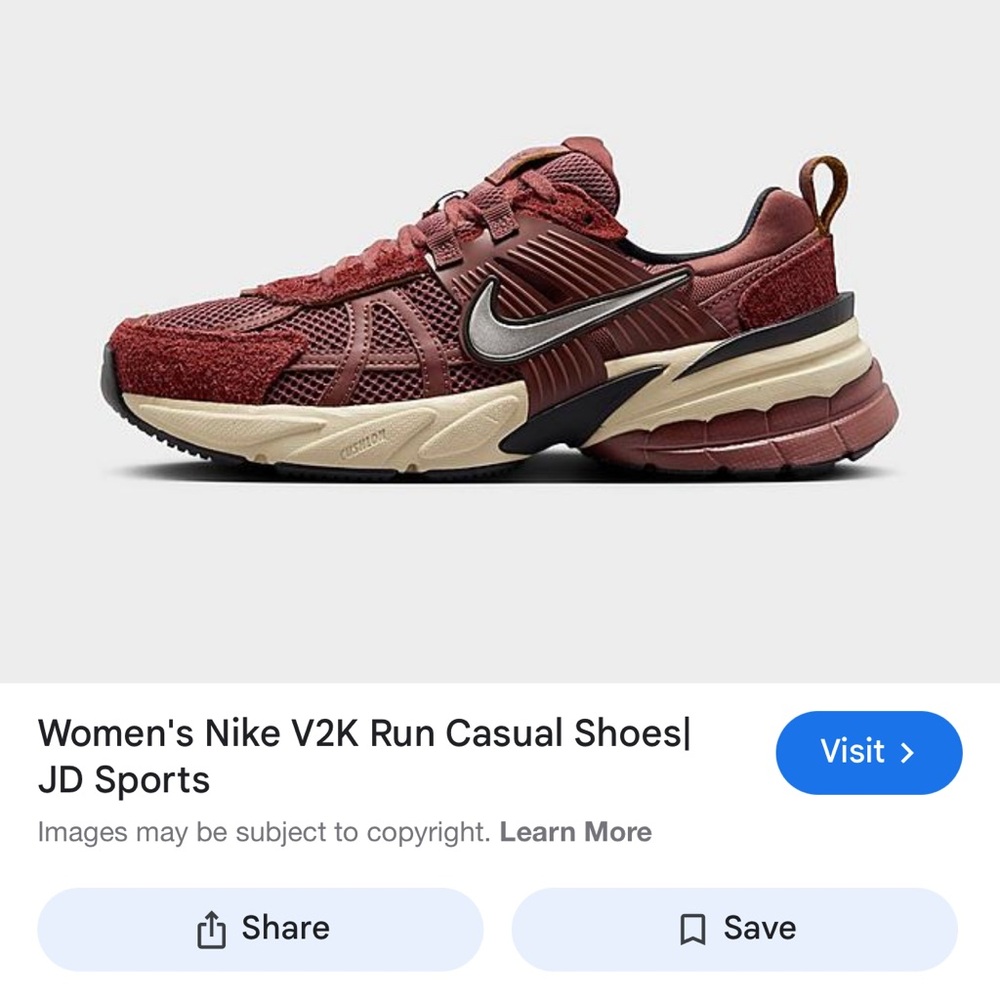 Nike Brown Sneakers with Modern Design and Comfort